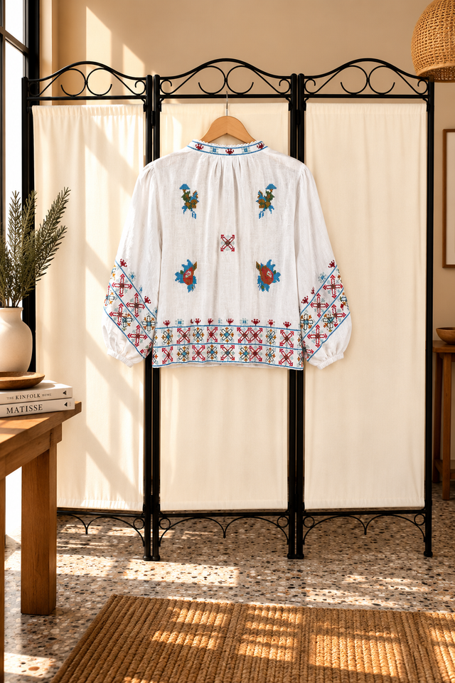 Chaqueta Bordada Punto de Cruz Blanca