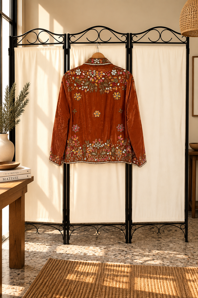 Chaqueta de Terciopelo Caldera Bordada en Pedrería