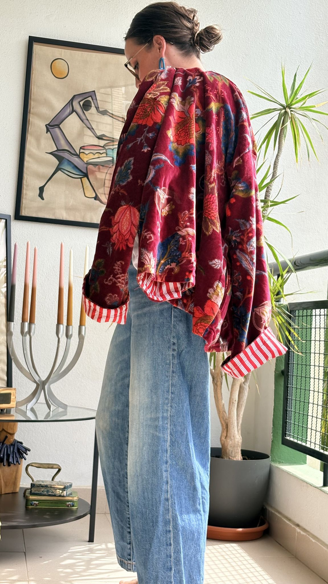 Chaqueta de Terciopelo Estampada Vino