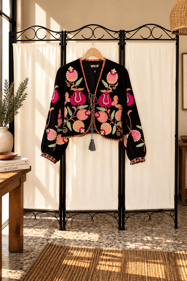 Chaquetilla de Terciopelo Bordada Floral