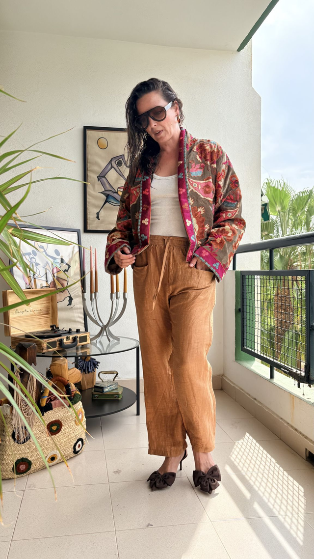 Chaqueta de Terciopelo Bordada en Hilo de Seda
