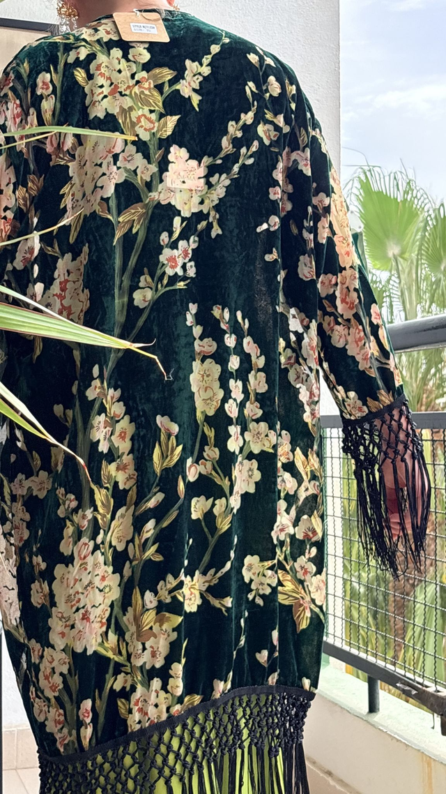 Kimono 3/4 de Terciopelo Floral Verde