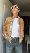 Chaqueta de Terciopelo Bordada en Pedrería Marina