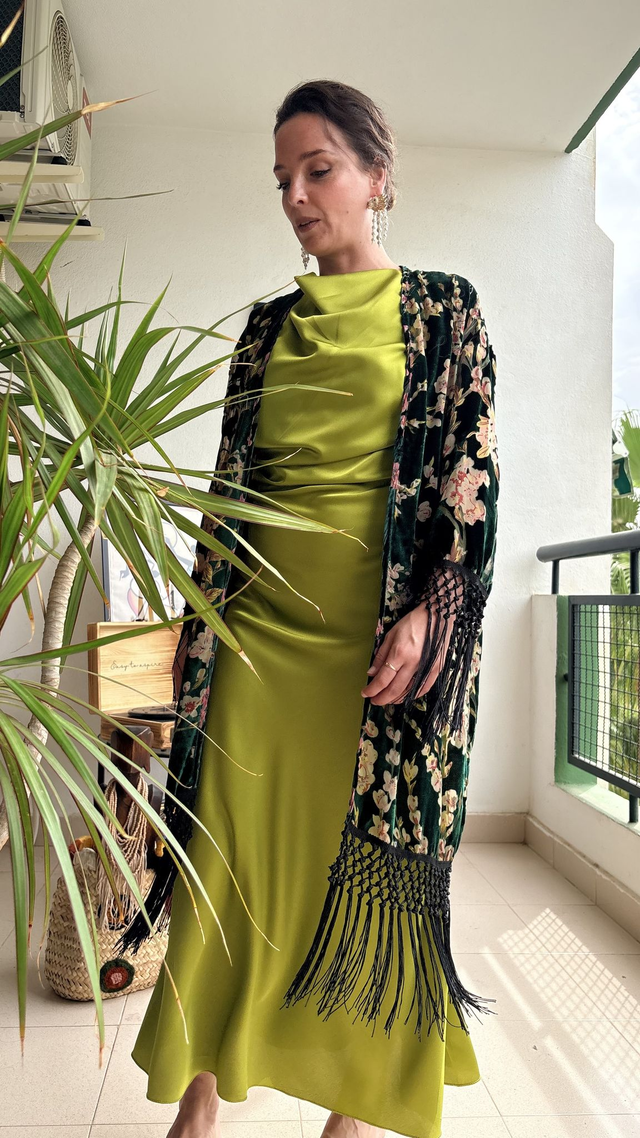 Kimono 3/4 de Terciopelo Floral Verde