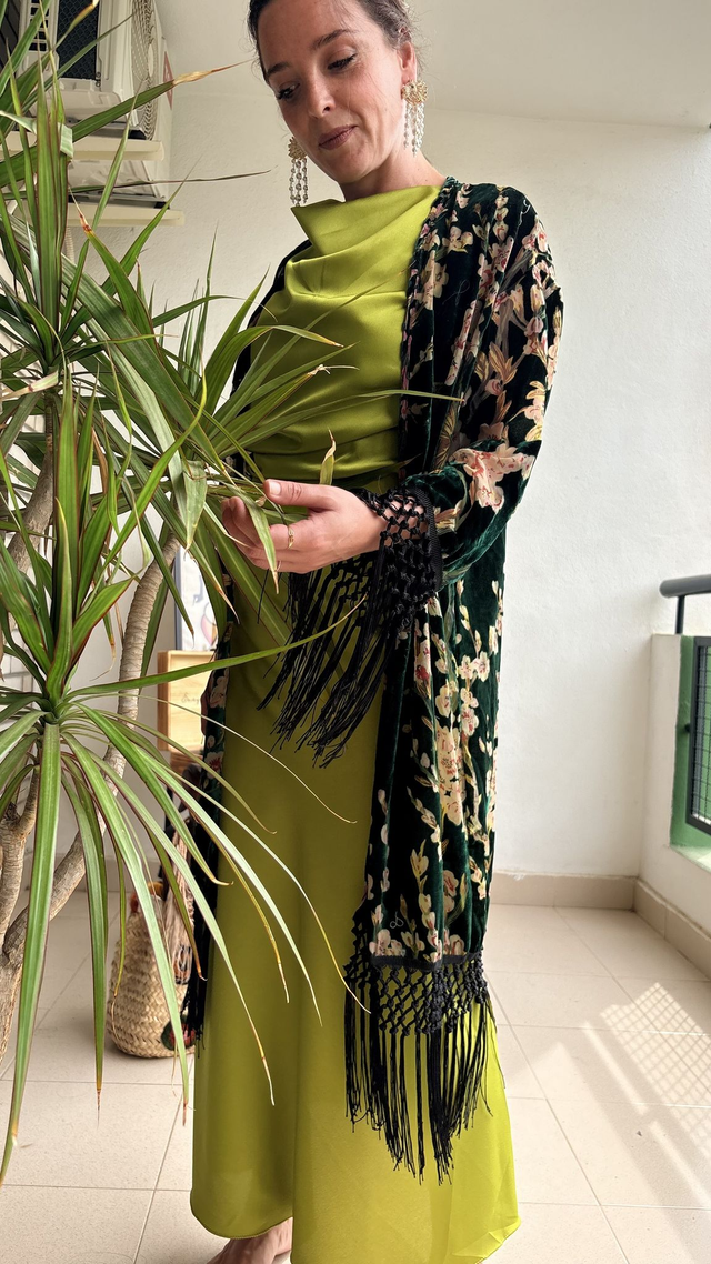 Kimono 3/4 de Terciopelo Floral Verde